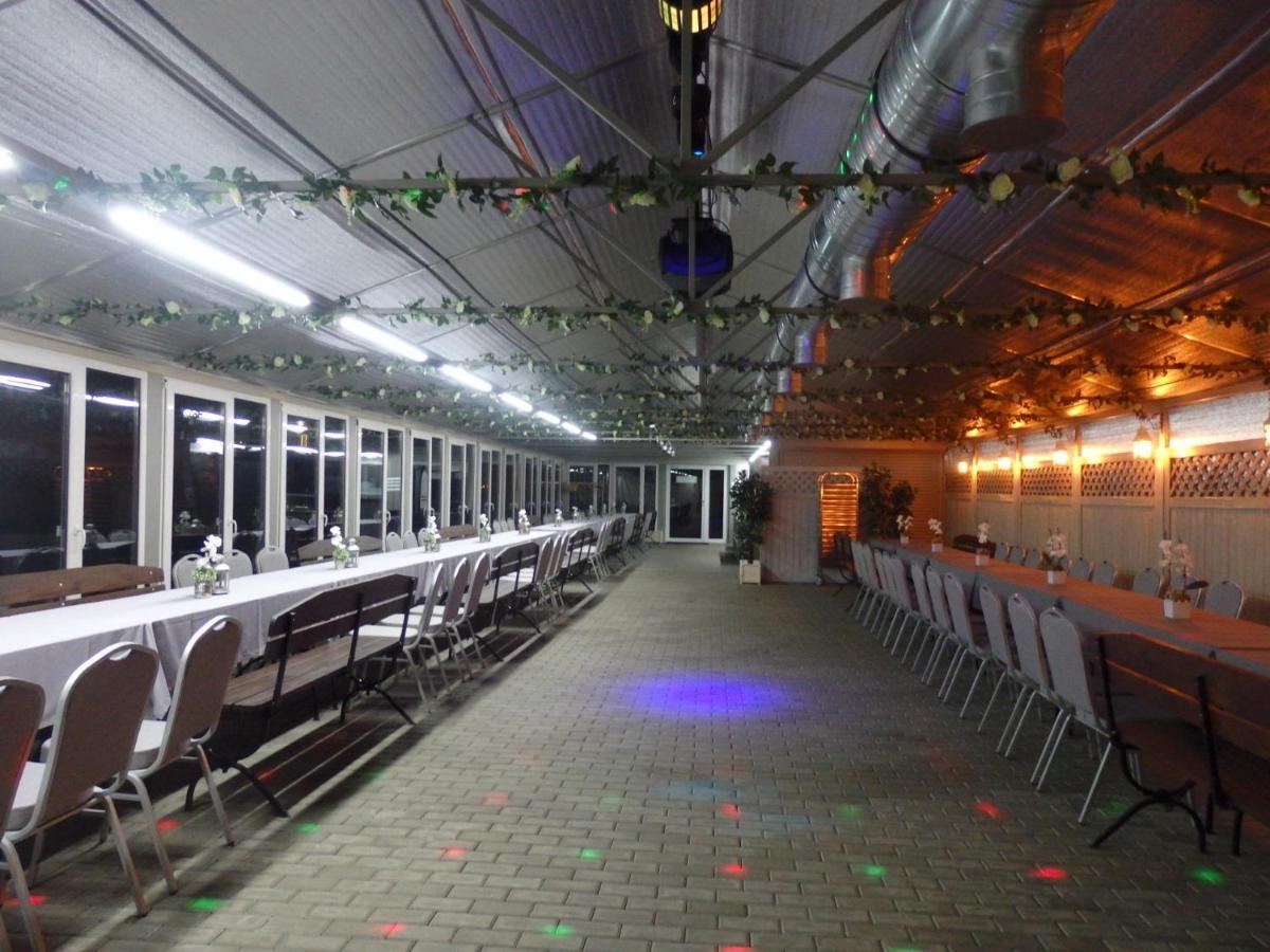 Gosciniec - Byla Baza Wojskowa Holiday park *